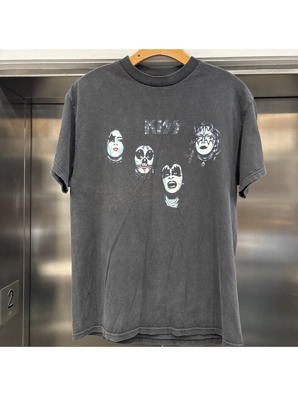 00's Vintage Kiss “Nothing To Lose“ Graphic T-Shirt Size M